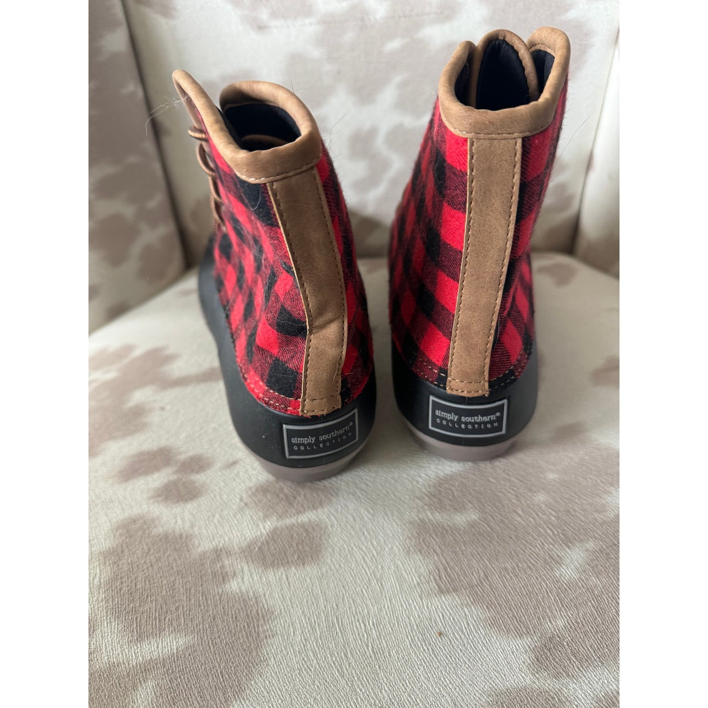Simply Southern Women's Duck Boots in Buffalo Plaid NWOT Size 9