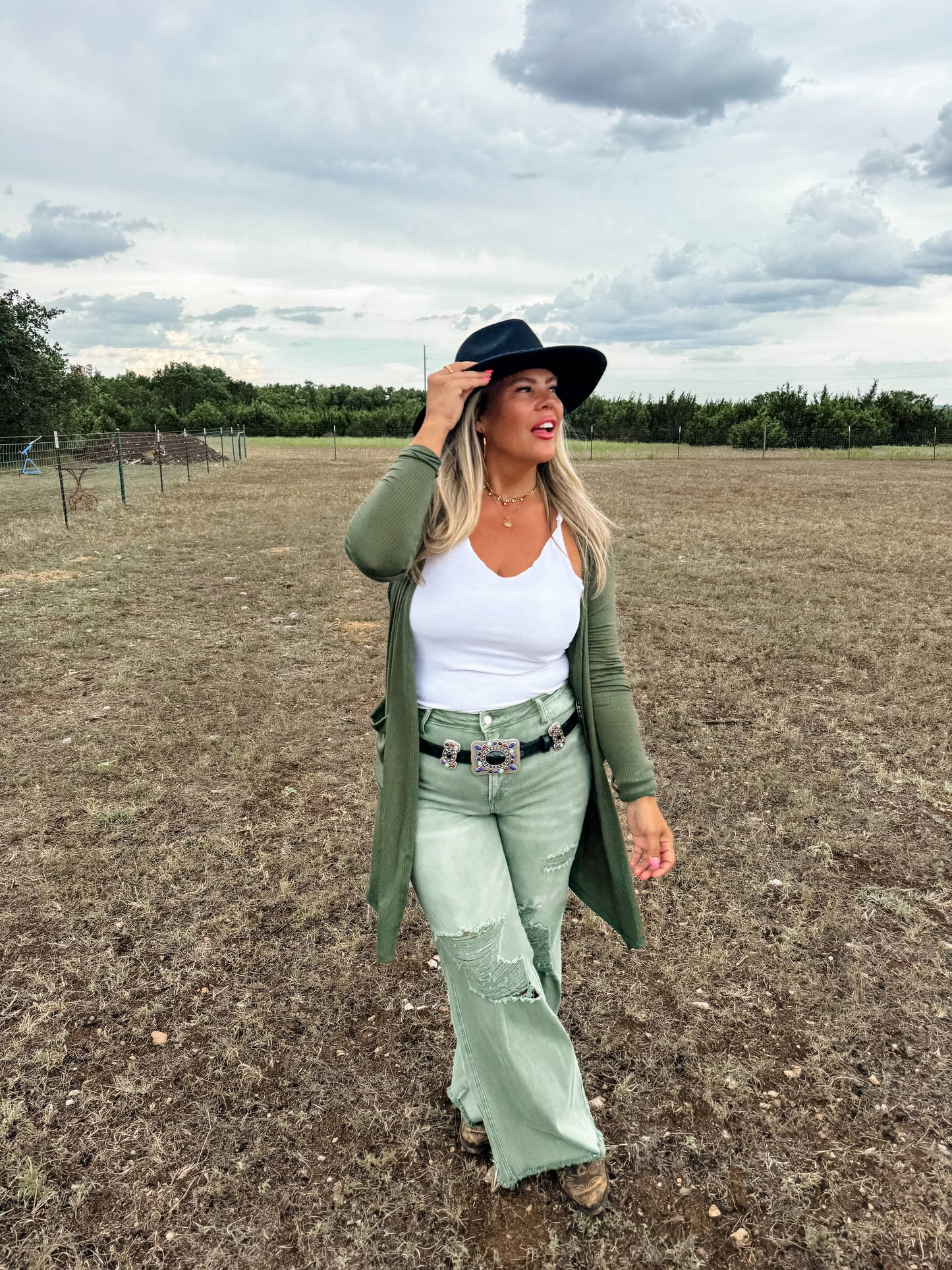 SIERRA RIBBED CARDIGANS: OLIVE / 1X