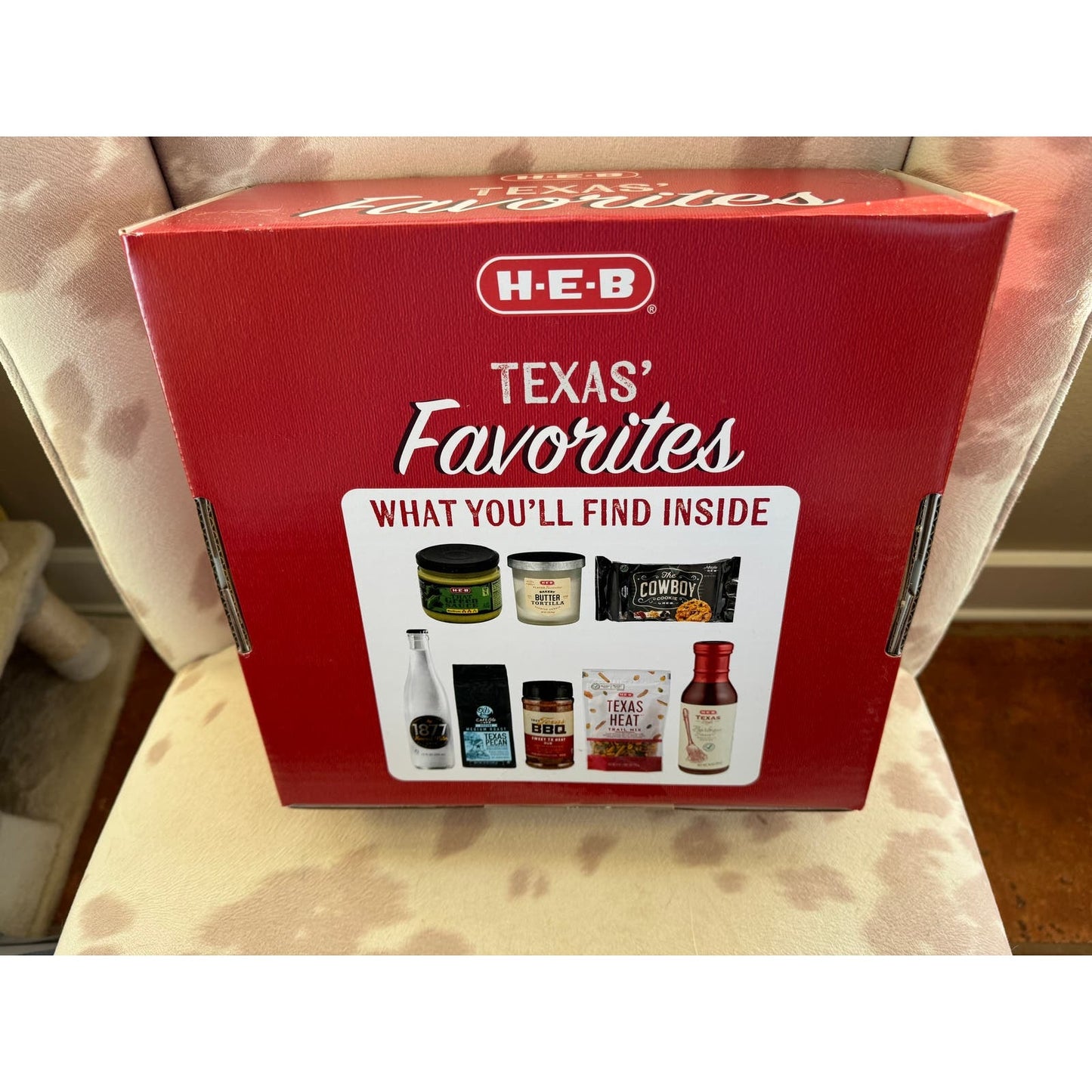 HEB Texas Favorites Gift Box